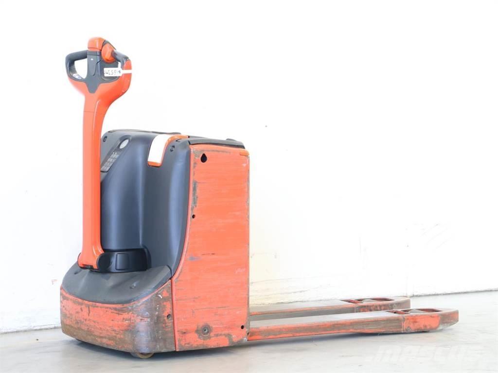 Linde T16/1152-00 Stapelaar meeloop