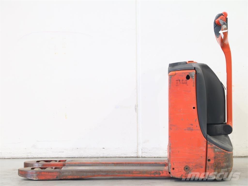 Linde T16/1152-00 Stapelaar meeloop