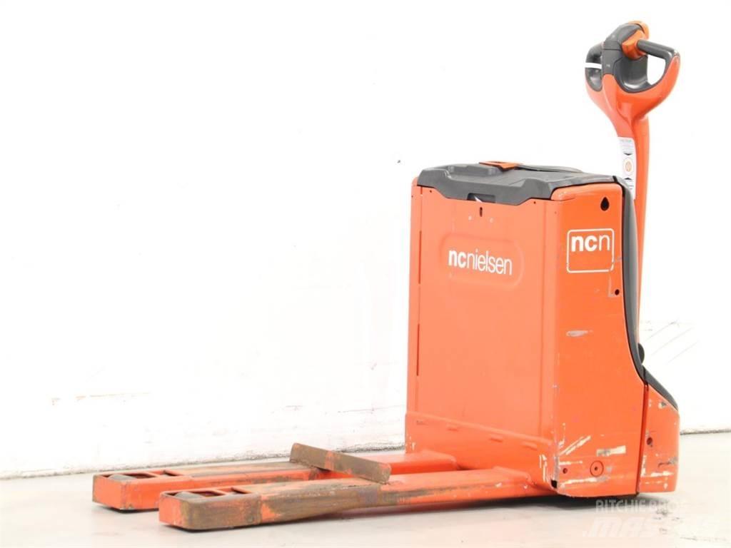 Linde T16/1152-00 Stapelaar meeloop