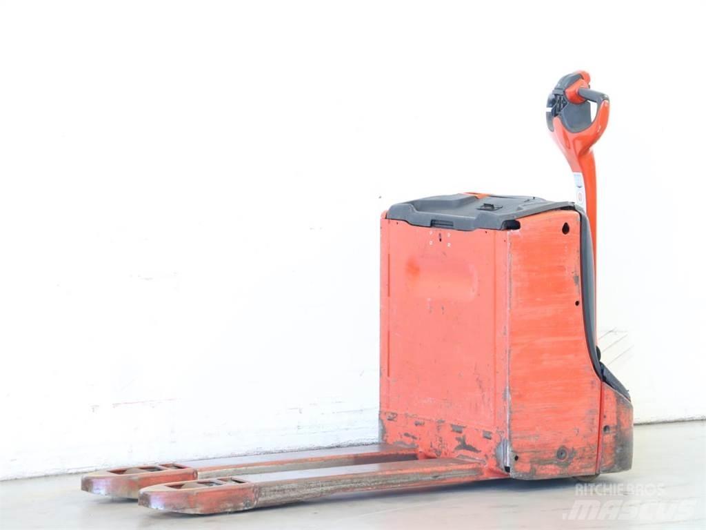 Linde T16/1152-00 Stapelaar meeloop