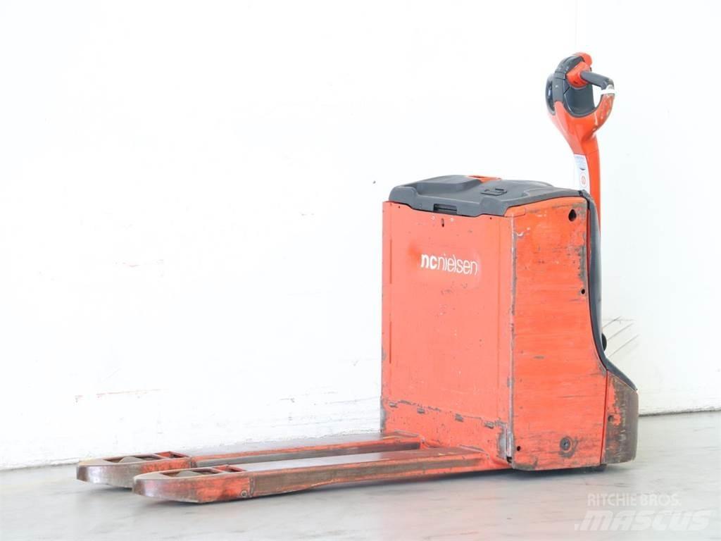 Linde T16/1152-00 Stapelaar meeloop