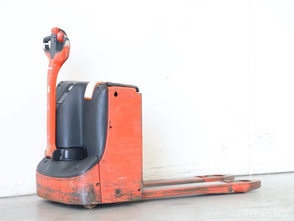 Linde T16/1152-00 Stapelaar meeloop