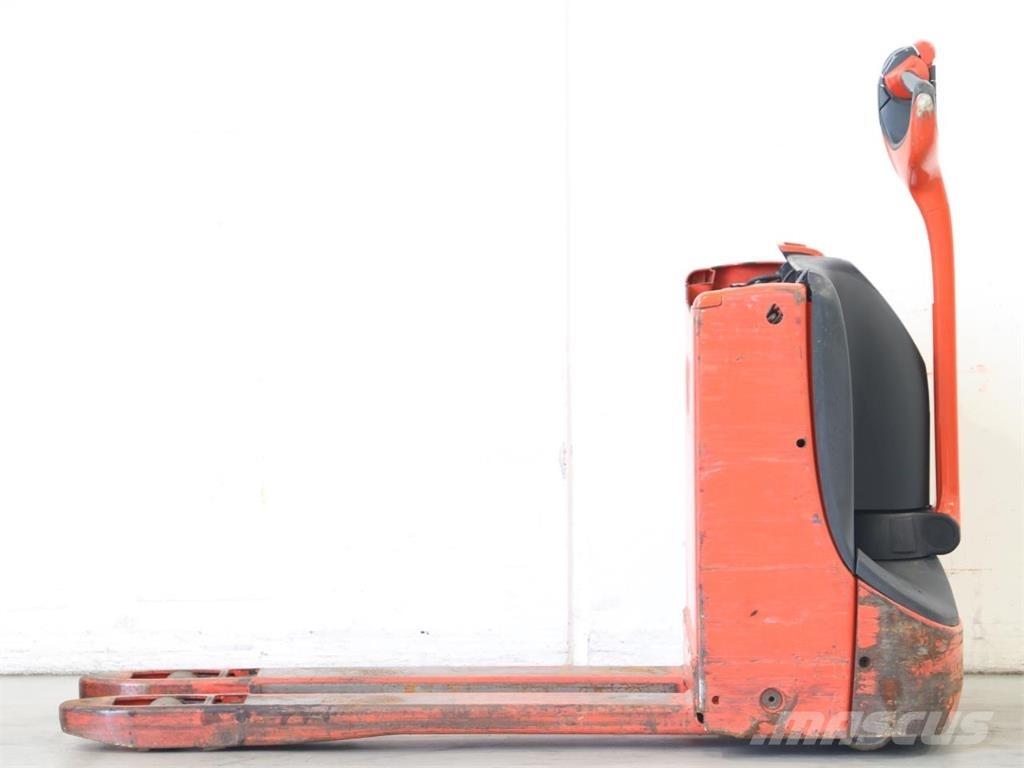 Linde T16/1152-02 Stapelaar meeloop