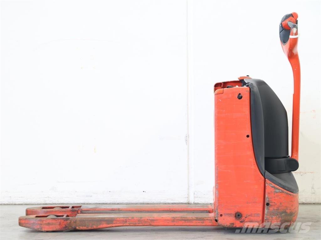 Linde T16/1152-02 Stapelaar meeloop