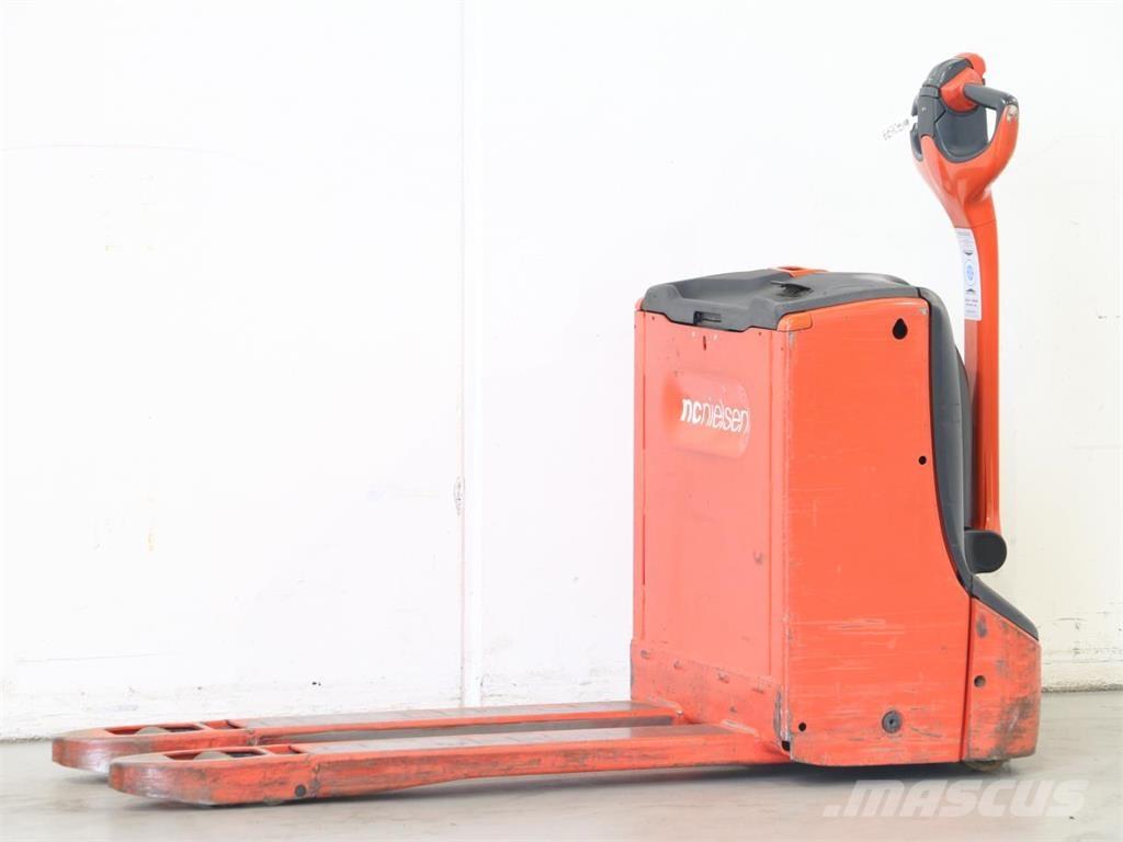 Linde T16/1152-02 Stapelaar meeloop