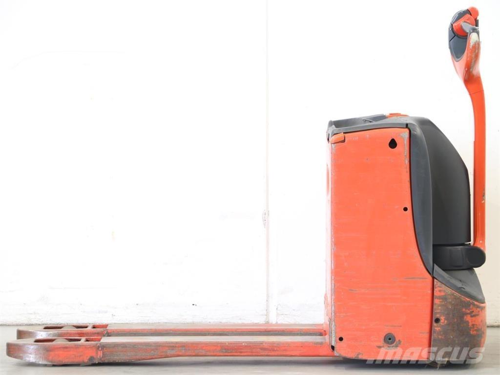 Linde T16/1152-02 Stapelaar meeloop