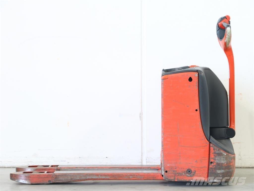 Linde T16/1152-02 Stapelaar meeloop
