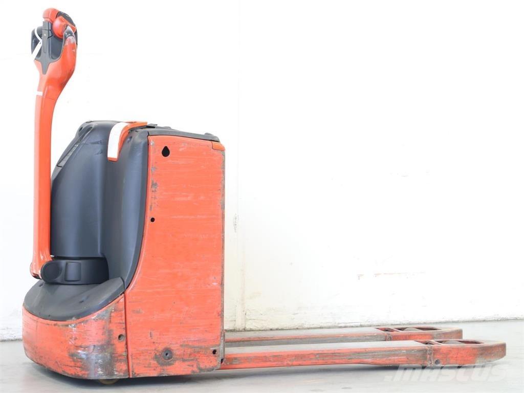 Linde T16/1152-02 Stapelaar meeloop