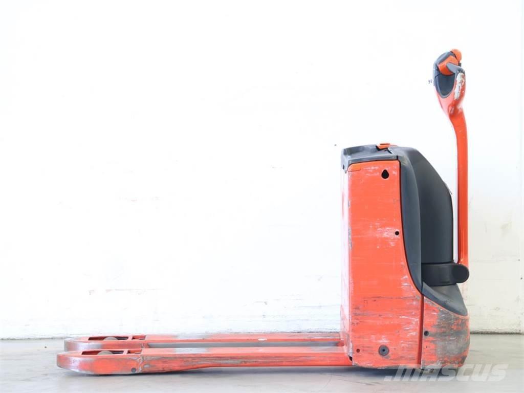 Linde T16/1152-02 Stapelaar meeloop
