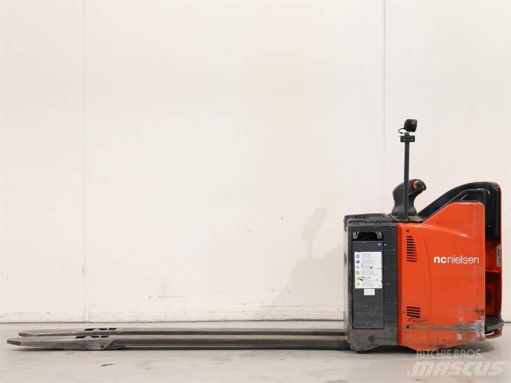 Linde T20SP/131-07 Stapelaar meeloop