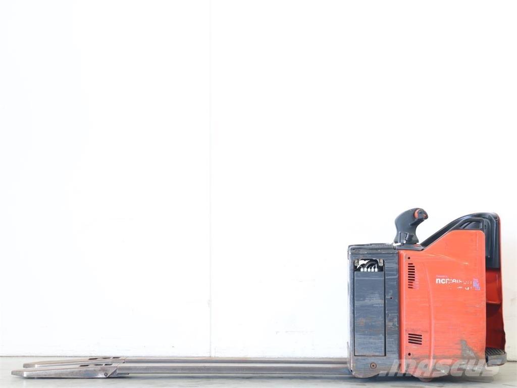 Linde T20SP/131-07 Stapelaar meeloop