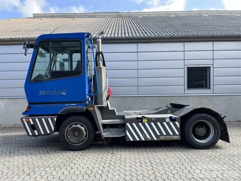 Terberg YT222 4X2 Laden en Lossen - overige