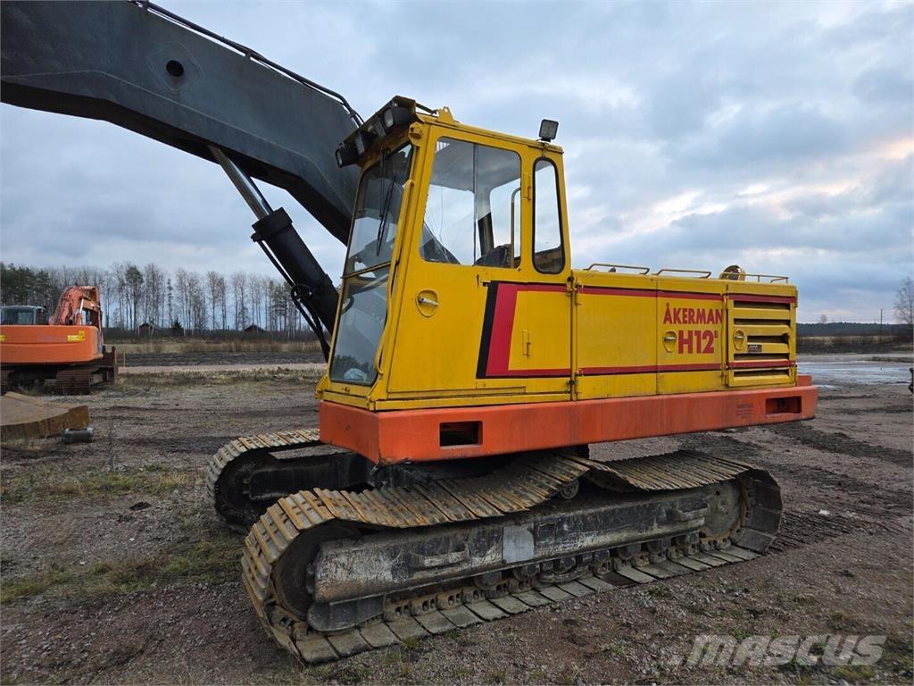 Åkerman H12B Rupsgraafmachines