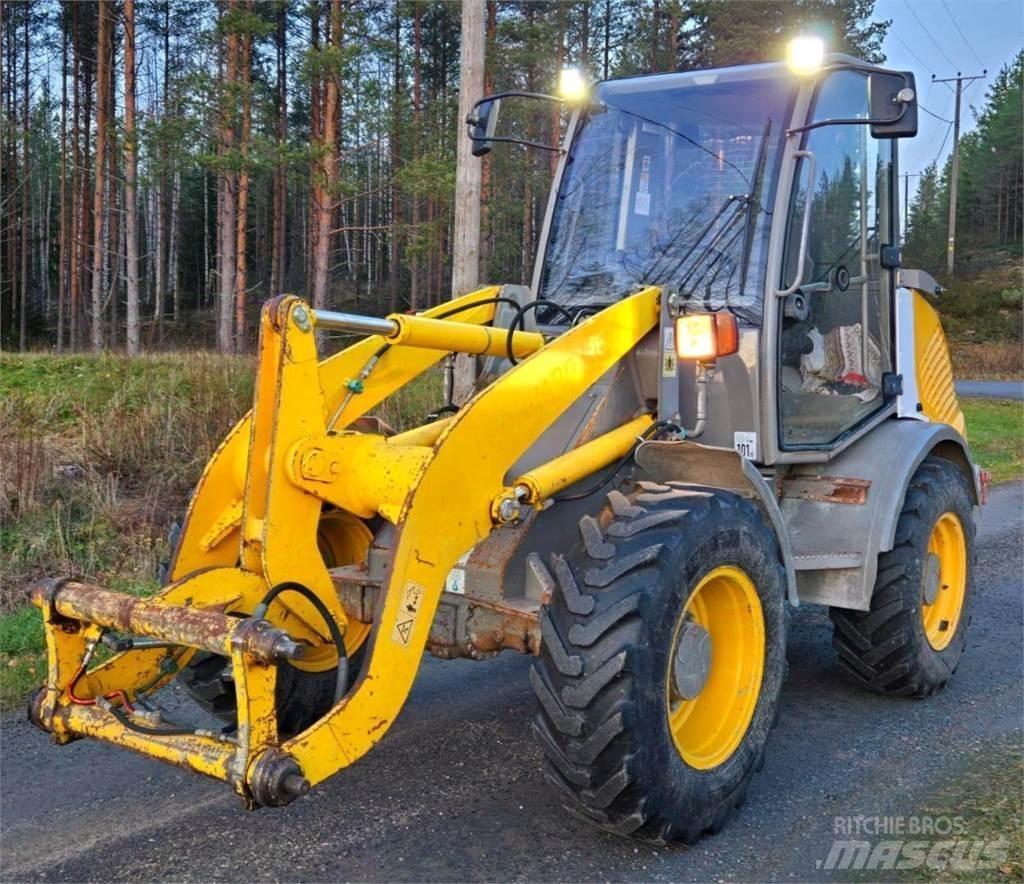 Atlas AR60 Wielladers