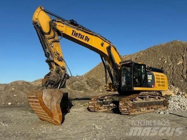 CAT 352F Rupsgraafmachines