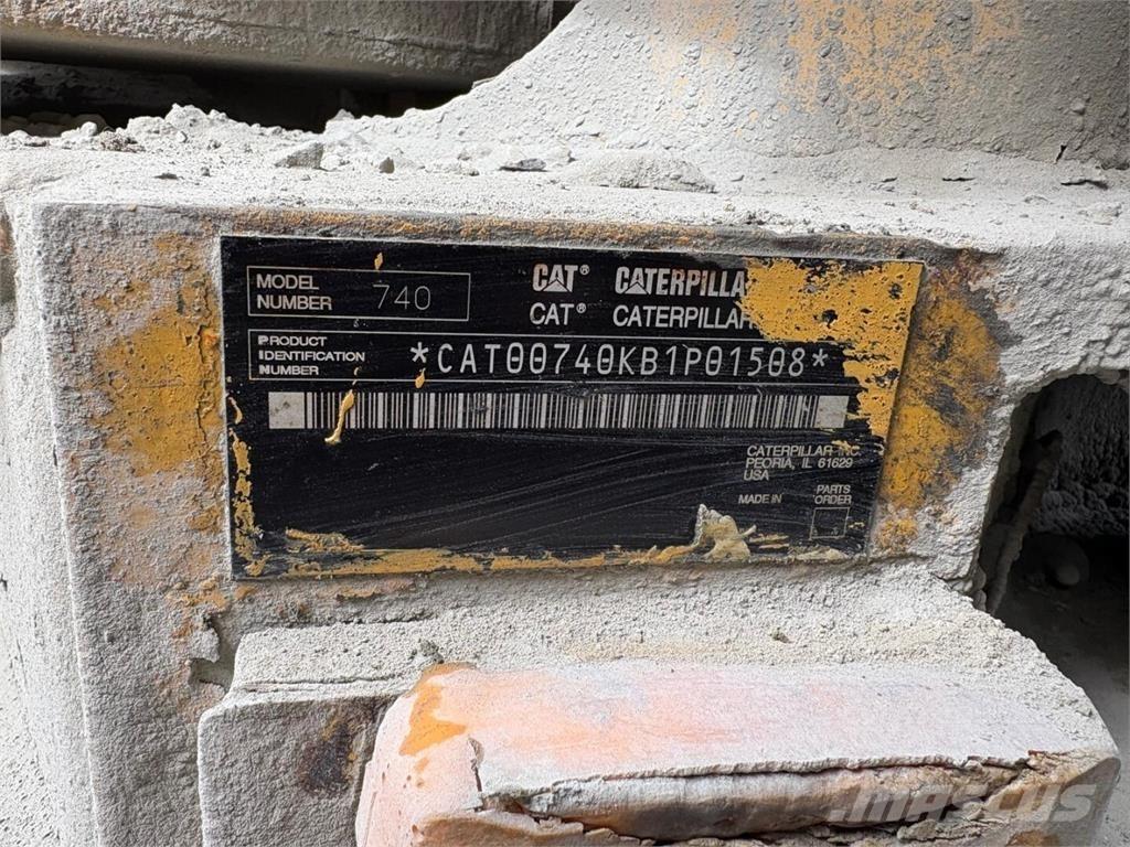 CAT 740 Knik dumptrucks