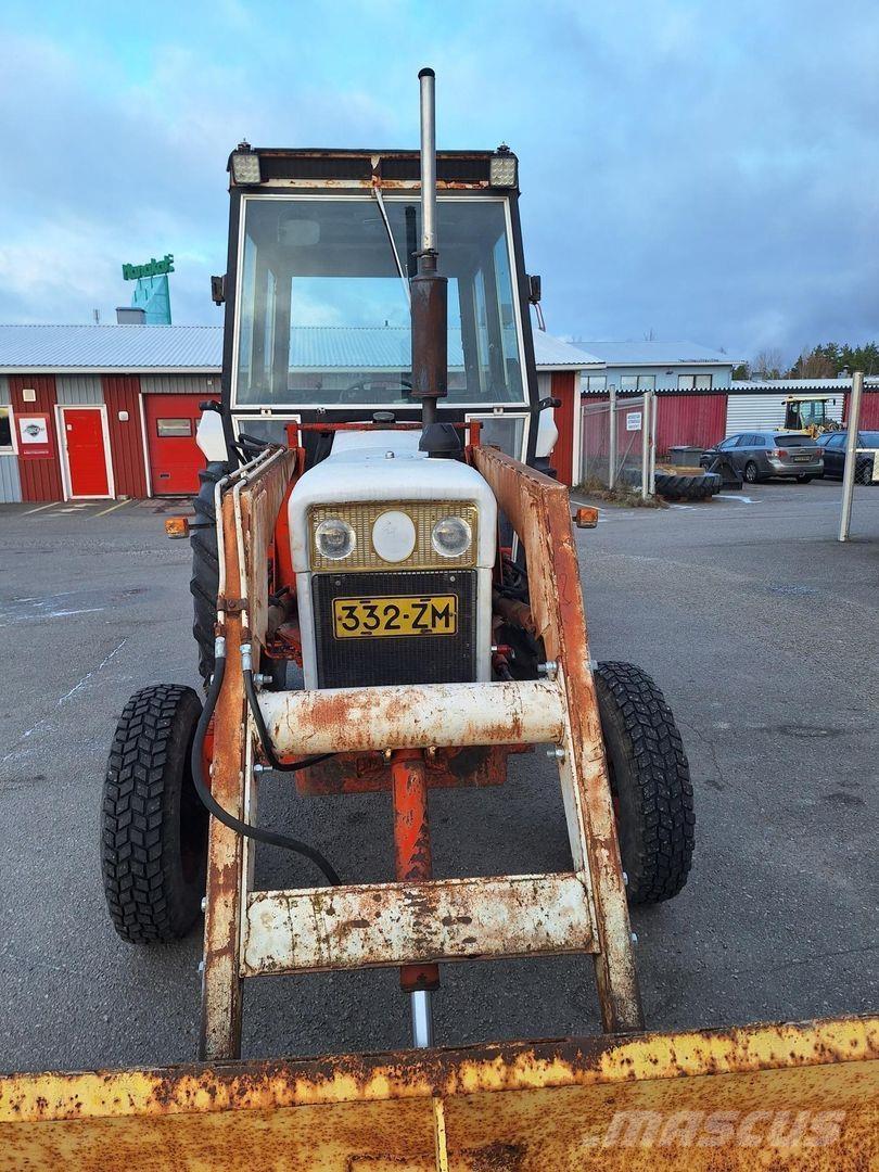 David Brown 990 Tractoren