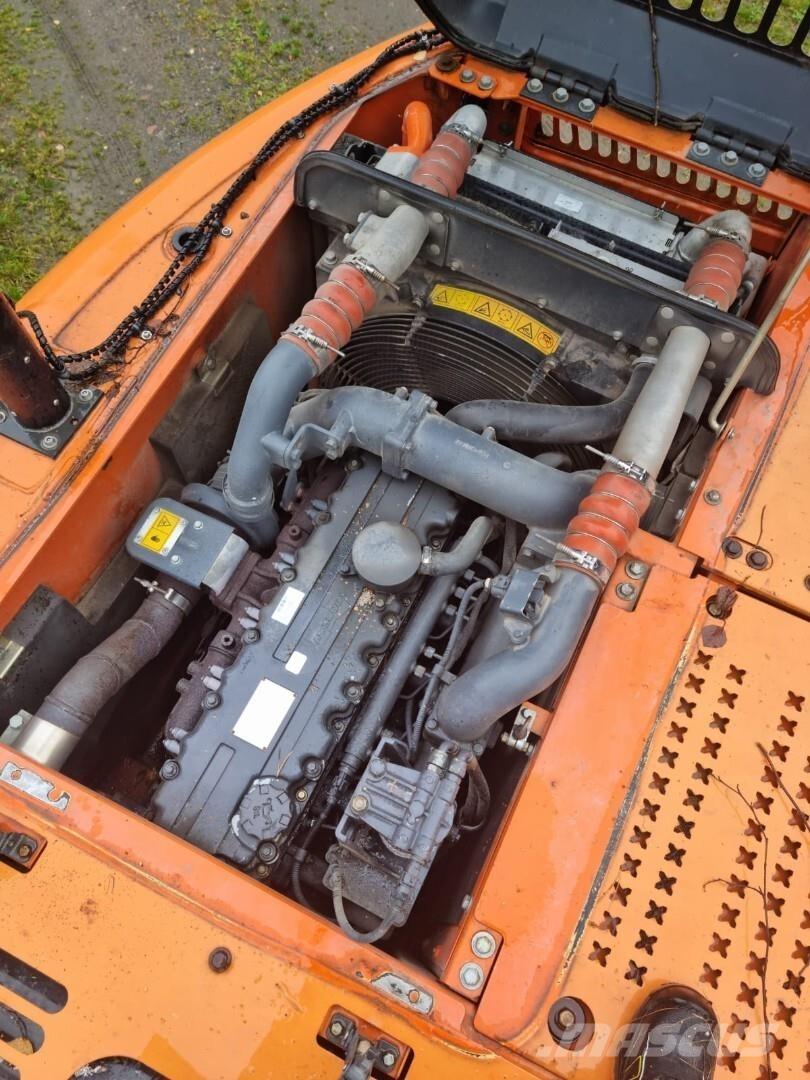 Doosan 160 LC Rupsgraafmachines
