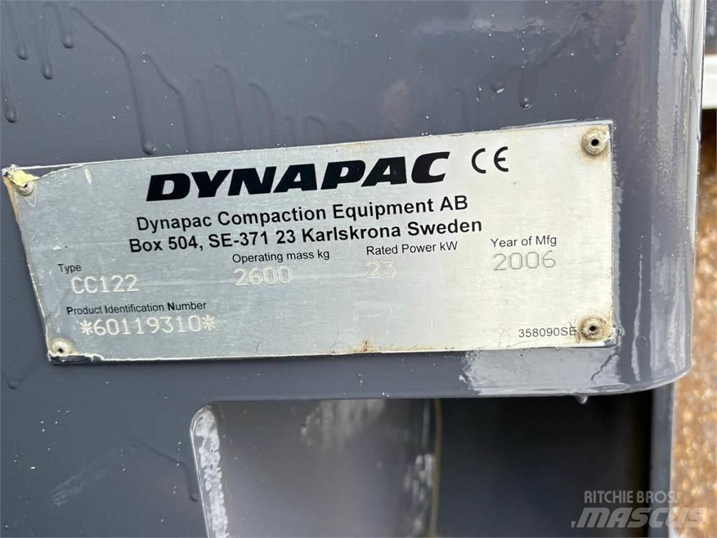 Dynapac CC122 Overige