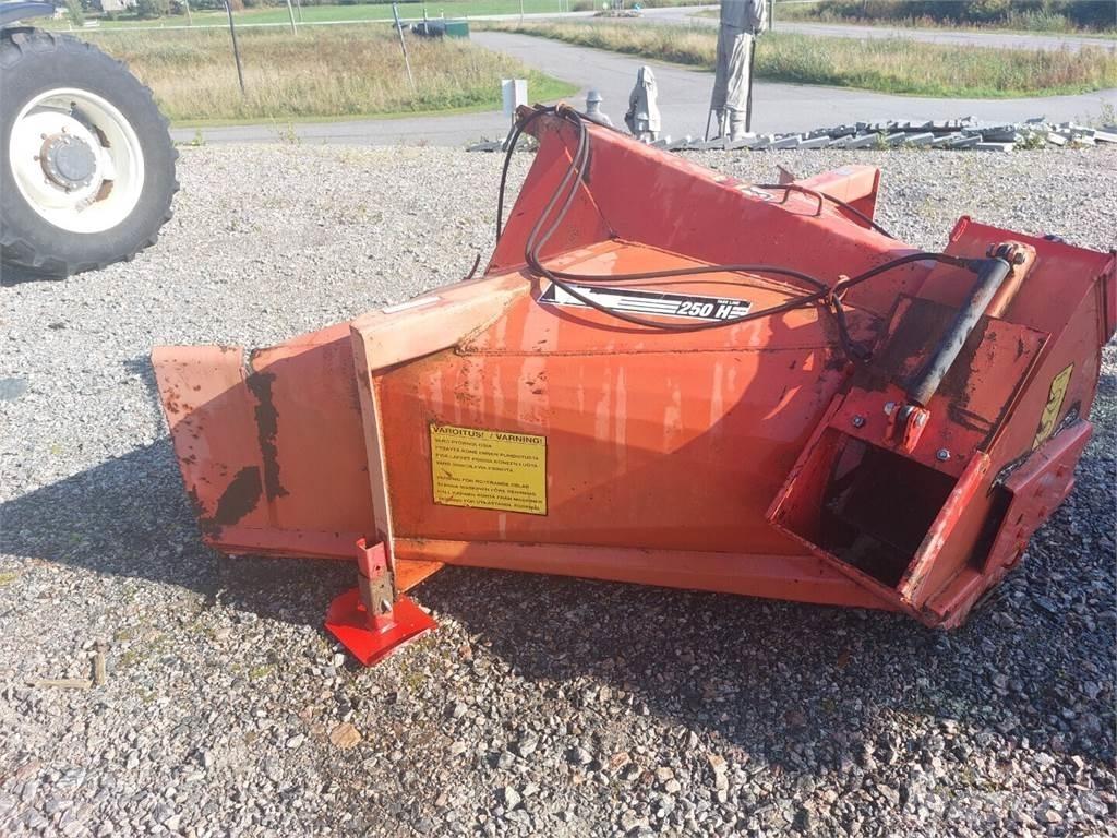 Esko 251 Overige wegenonderhoudsmachines