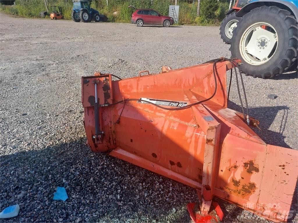 Esko 251 Overige wegenonderhoudsmachines
