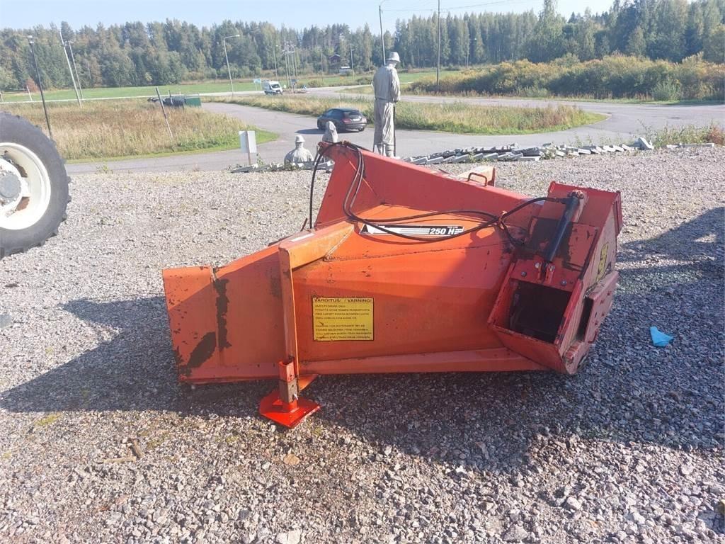 Esko 251 Overige wegenonderhoudsmachines