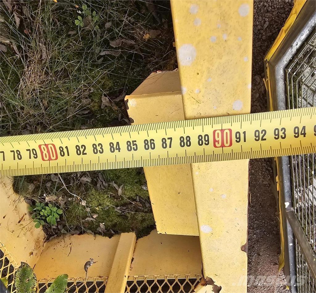  Henkilökori Overige hijsinrichtingen