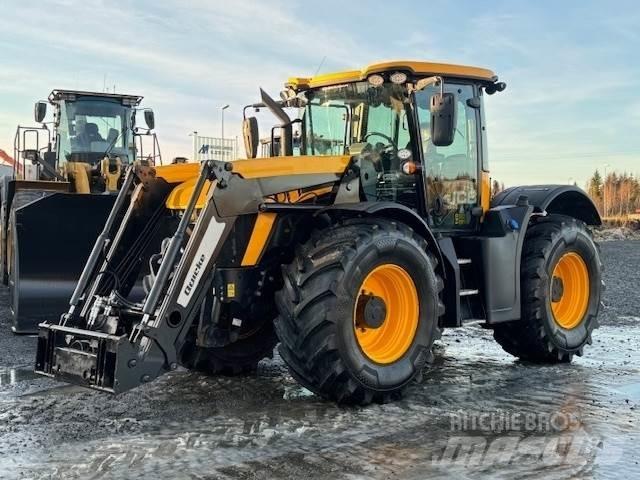 JCB 4220 Tractoren