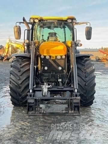 JCB 4220 Tractoren