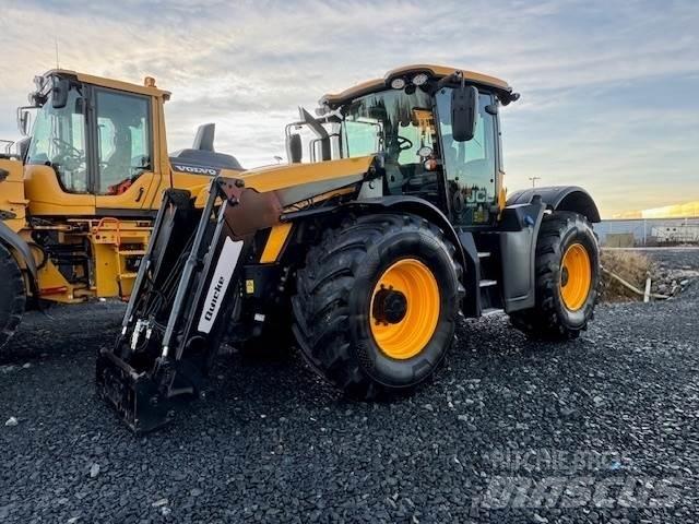 JCB 4220 Tractoren