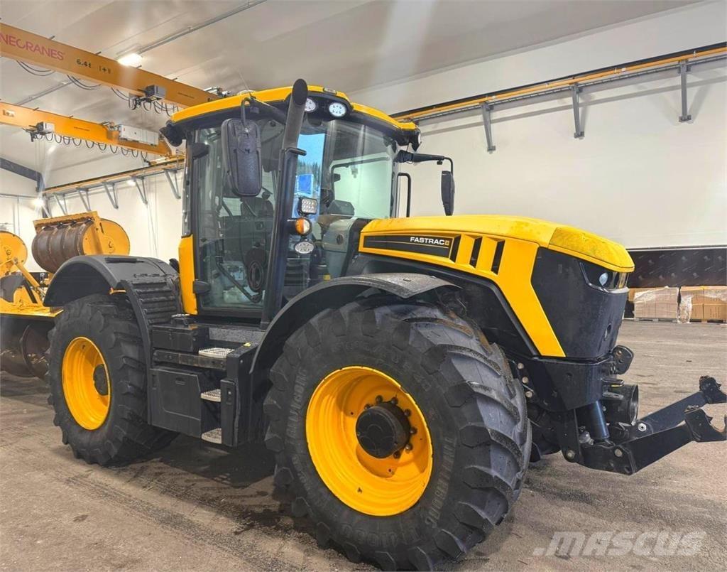 JCB Fastrack 4220 Tractoren