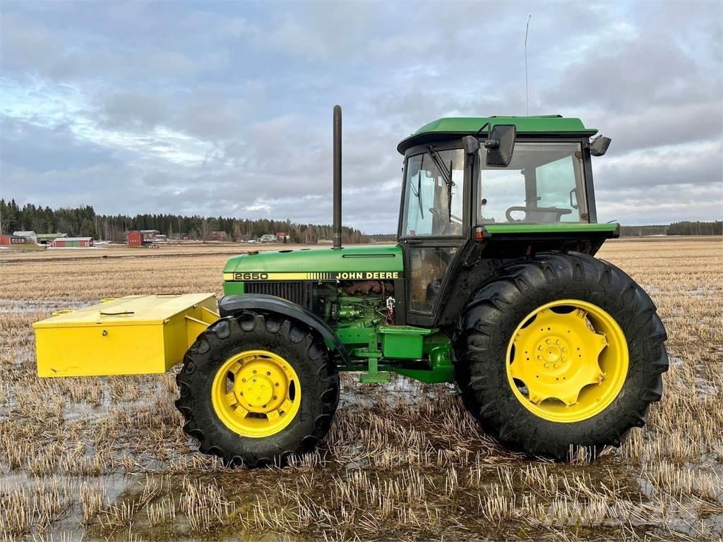 John Deere 2650 Tractoren