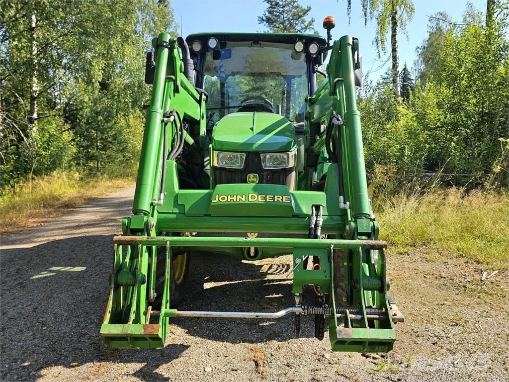 John Deere 5058E Tractoren