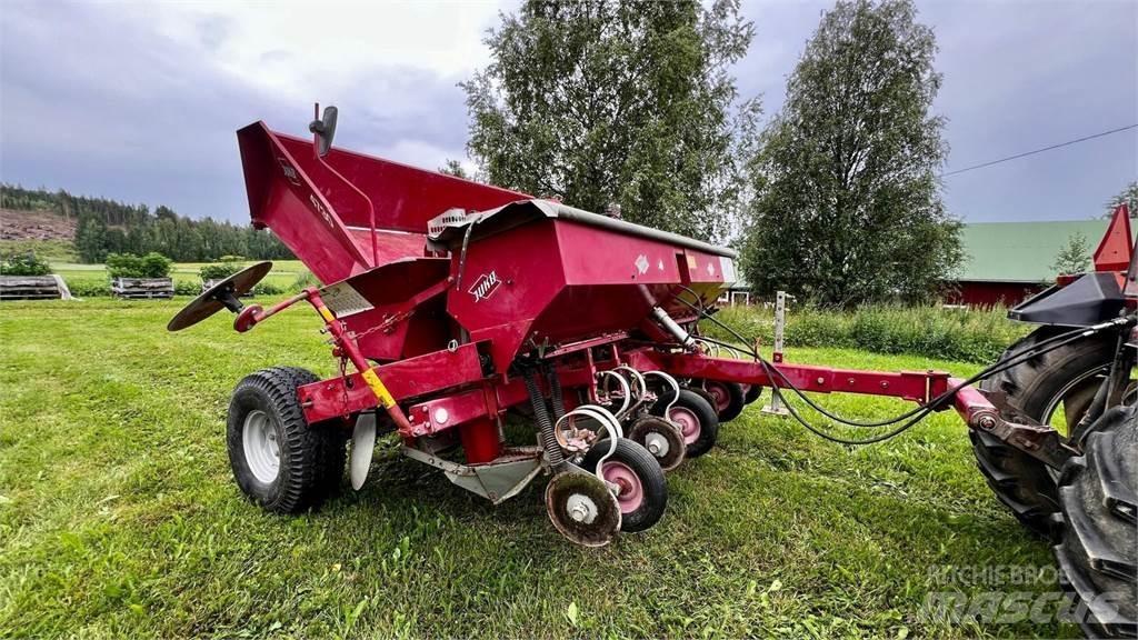 Juko 4730 Plantmachines