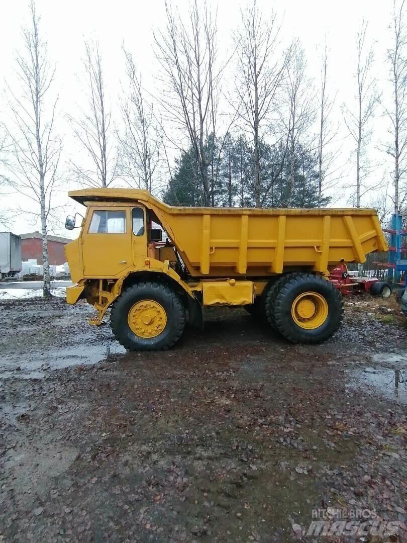 Kockum 425B Knik dumptrucks