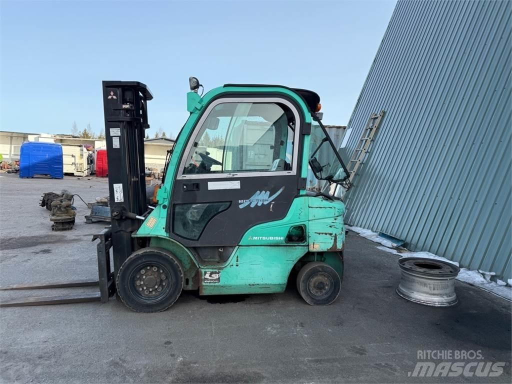 Mitsubishi FD20N Diesel heftrucks