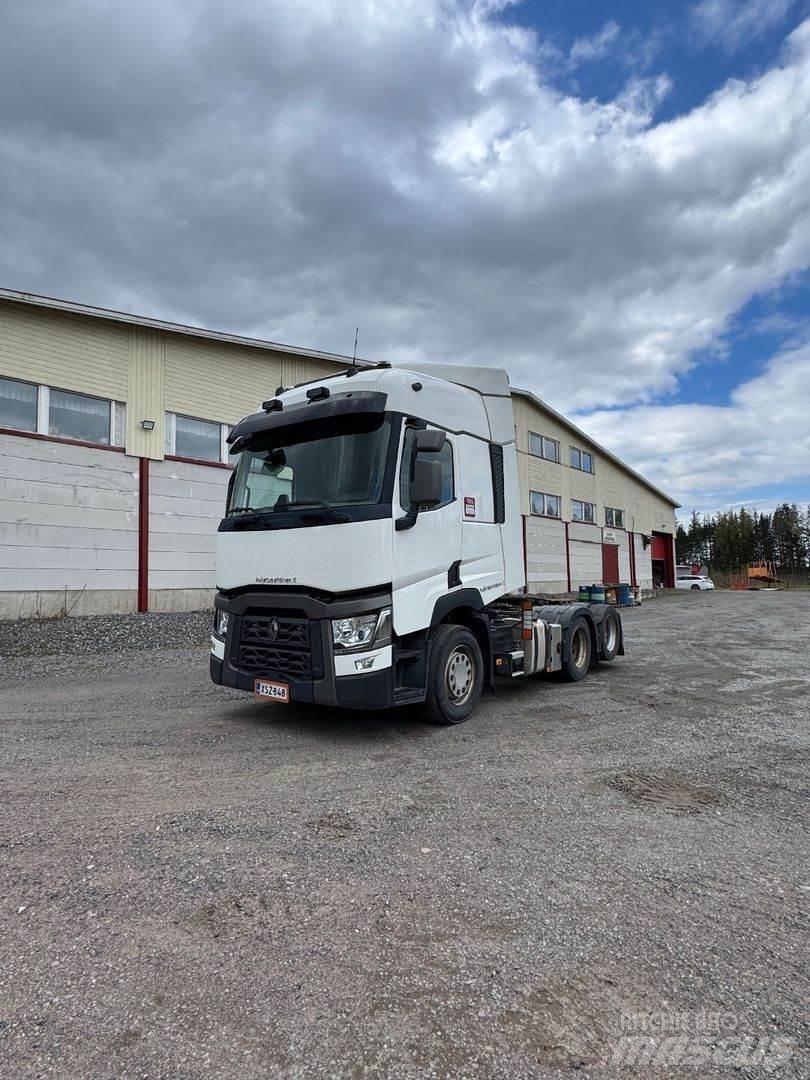 Renault T440 6x2 Trekkers