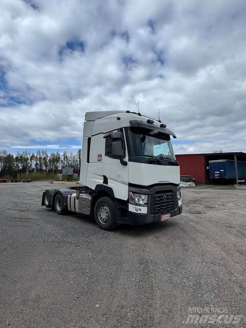 Renault T440 6x2 Trekkers
