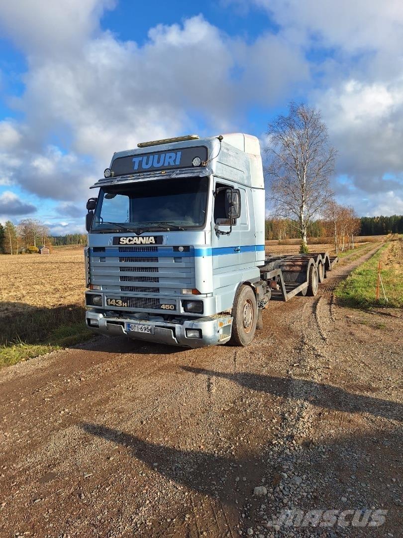 Scania 143H Vrachtwagens voor bosbouwmachines
