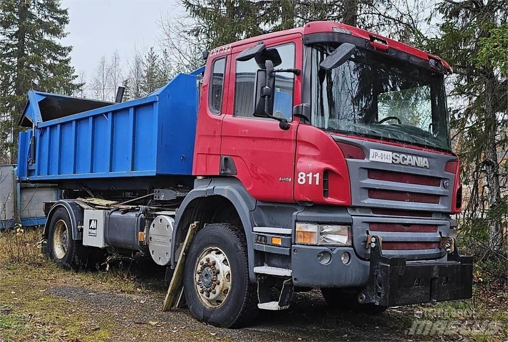 Scania P340 4x4 Vrachtwagen met containersysteem