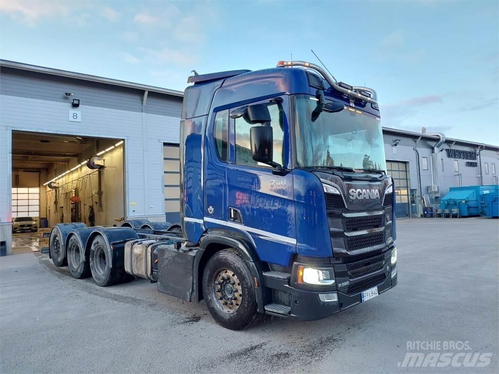 Scania R580 Chassis met cabine
