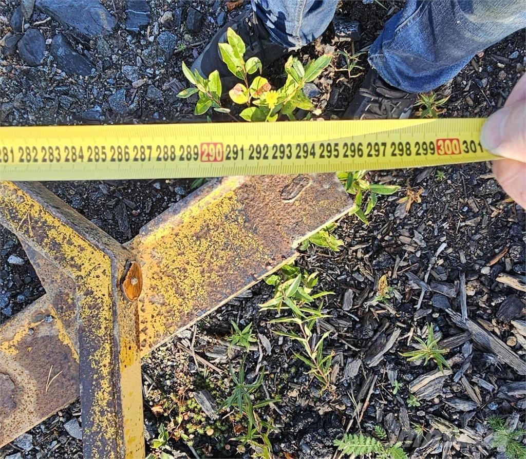  Tielana Overige wegenonderhoudsmachines