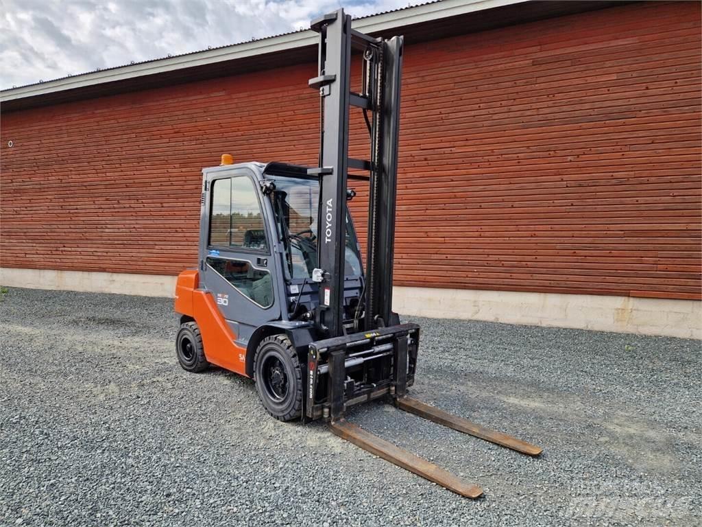 Toyota 02-8FDF30 Diesel heftrucks