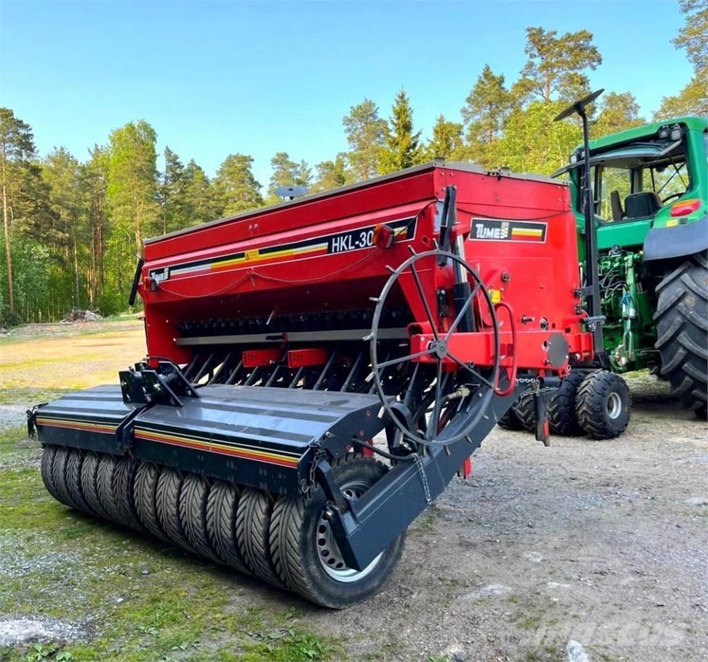 Tume HKL 3000 Plantmachines