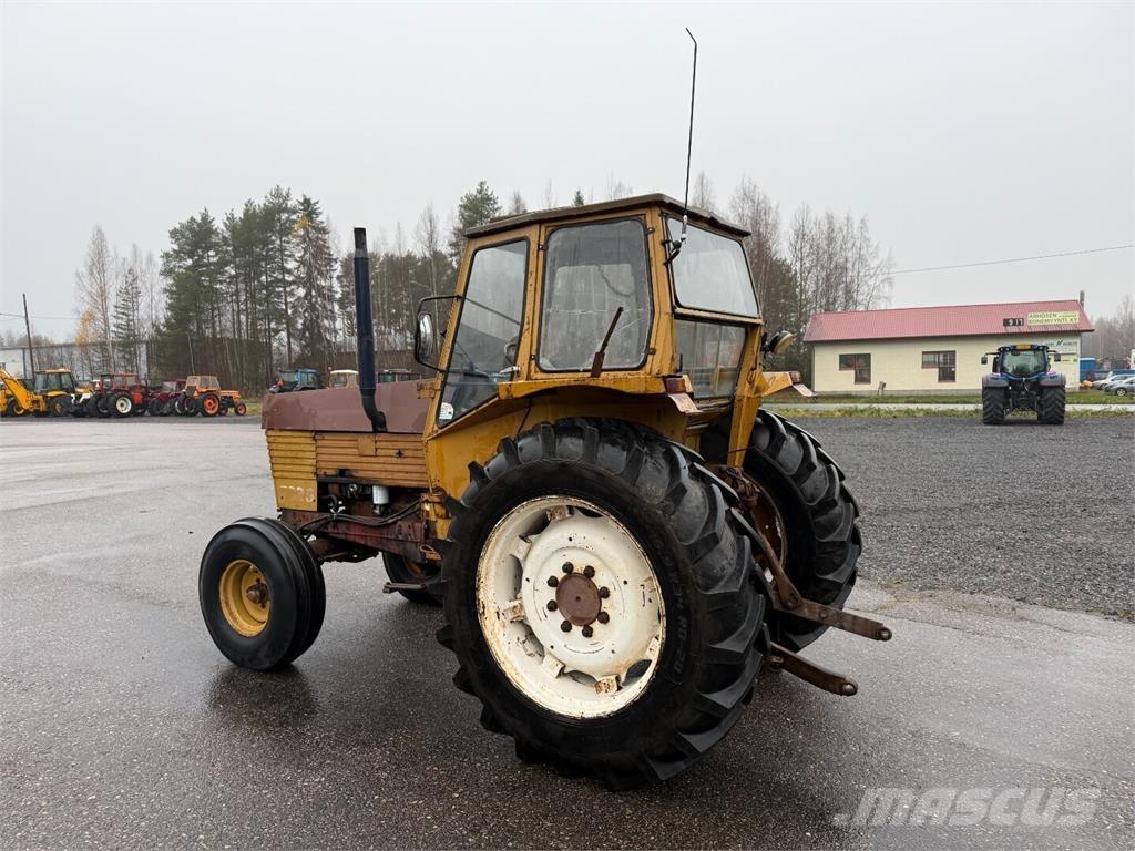 Valmet 702S Tractoren