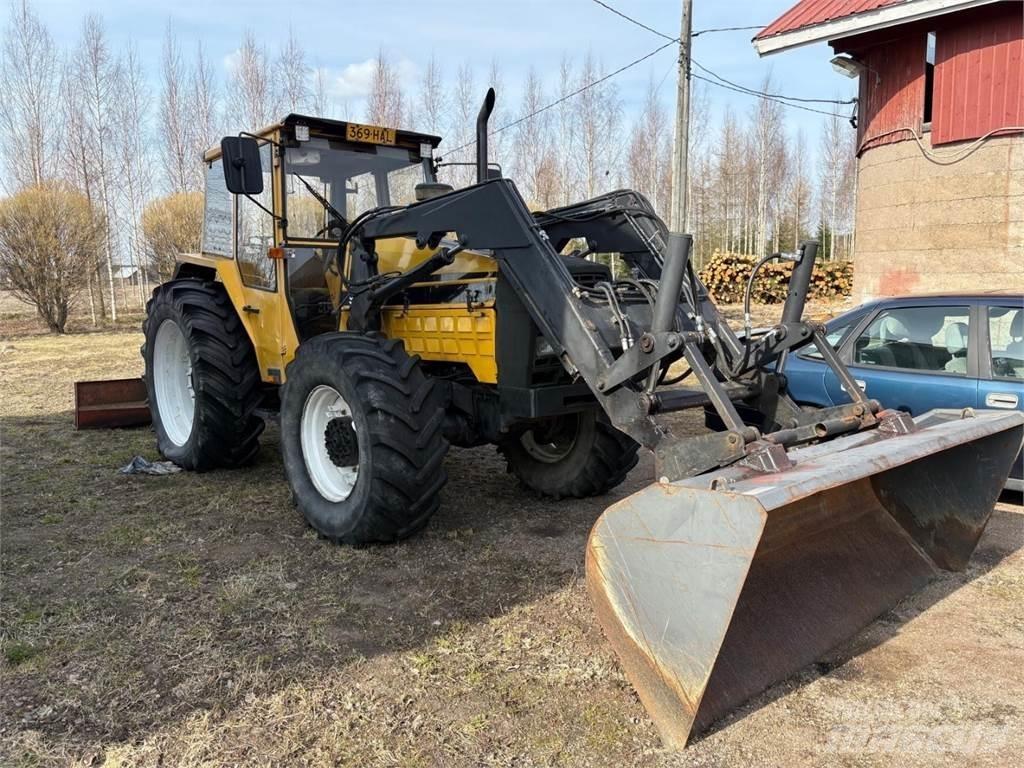Valmet 915 Tractoren