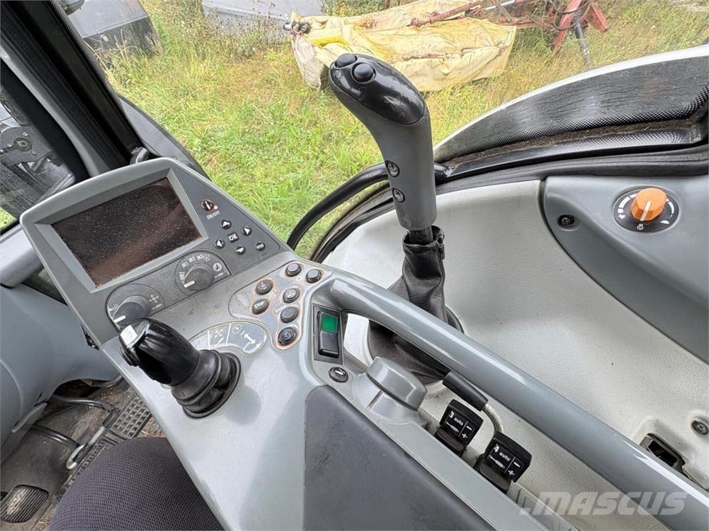 Valtra T 151 E Tractoren