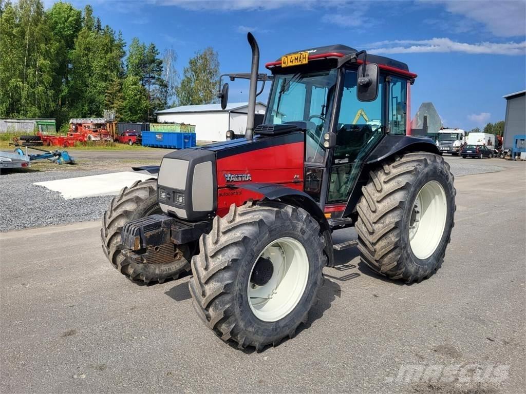 Valtra Valmet A95 Tractoren
