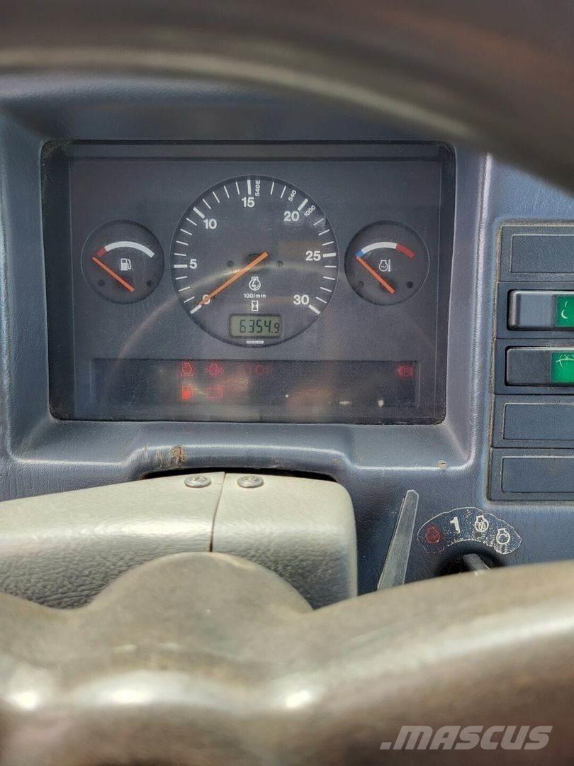 Valtra Valmet A95 Tractoren