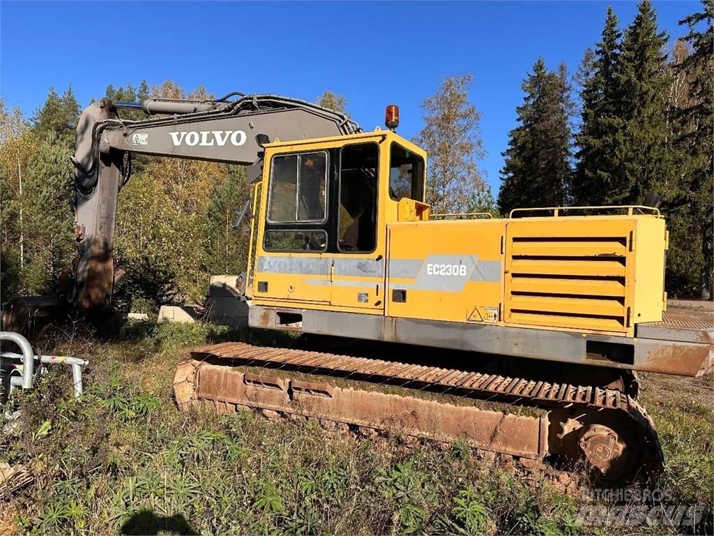 Volvo EC230B Rupsgraafmachines